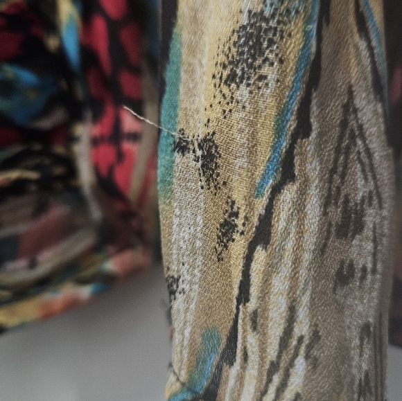 Lifestyle attitude by Larry Levine multicolored top sz. L - Picture 8 of 11